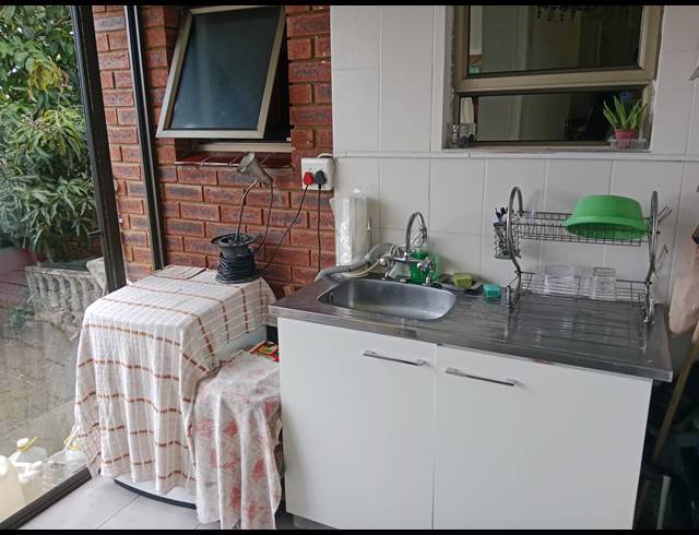 2 BEDROOM HOUSE FOR SALE IN NORTHDALE